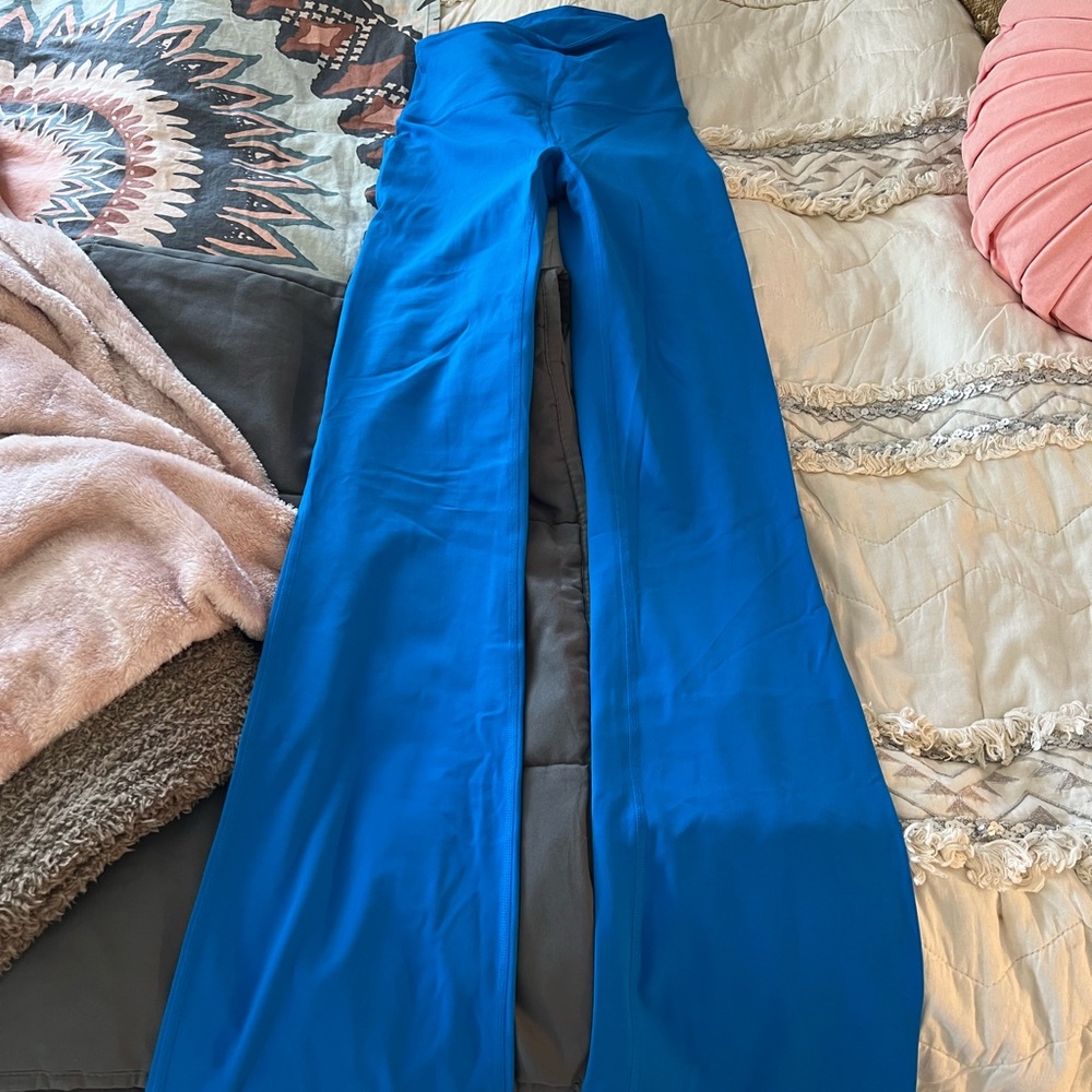 High-Waisted Lululemon Flare Legging - Picture 1 of 4